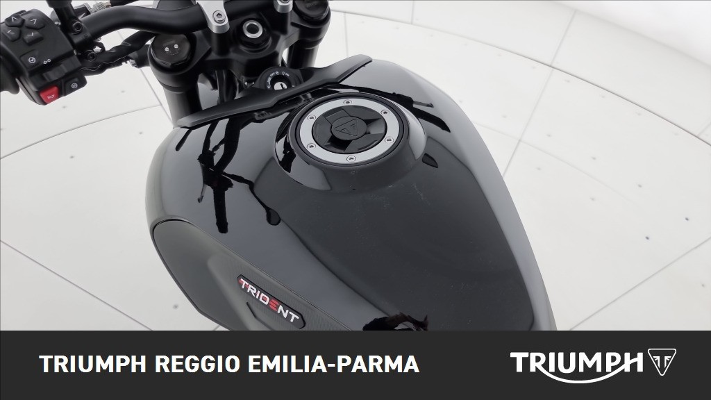 TRIUMPH Trident 800 Jet Black Abs