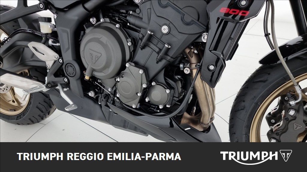 TRIUMPH Trident 800 Jet Black Abs