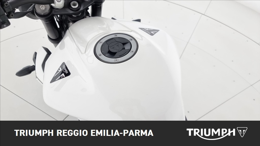 TRIUMPH Street Triple 765 R