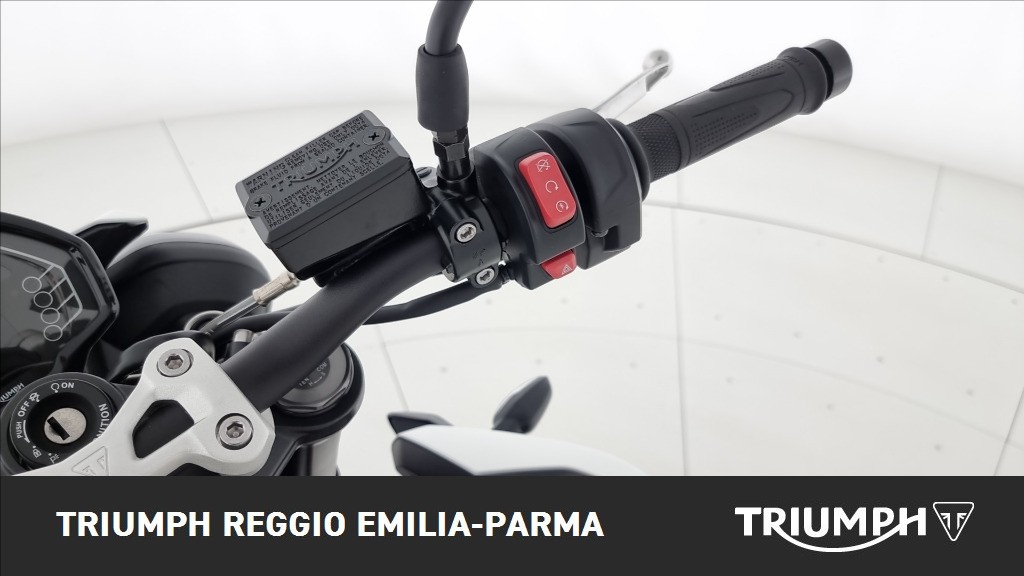TRIUMPH Street Triple 765 R
