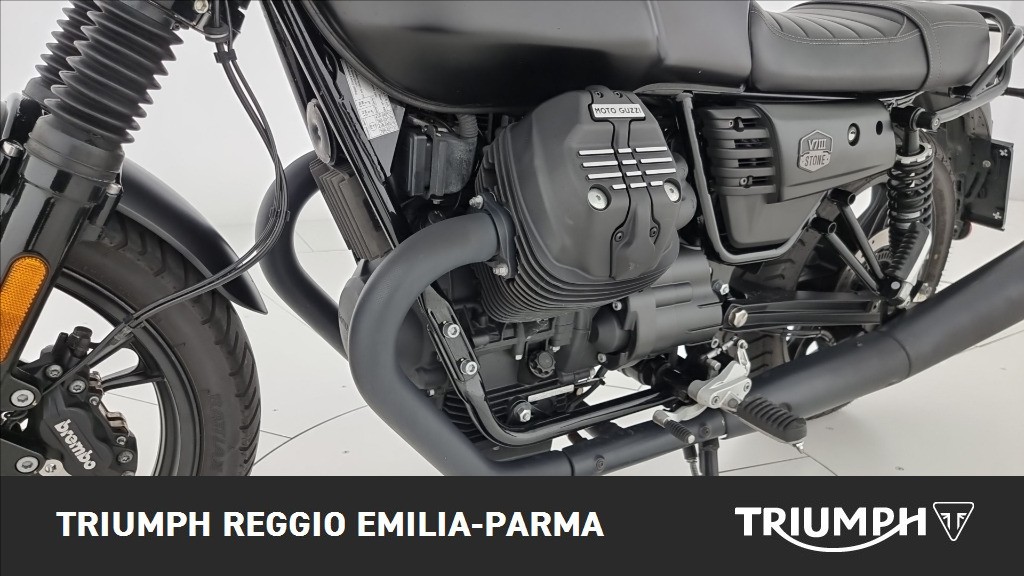 MOTO GUZZI V7 III 750 Stone Night Pack Abs