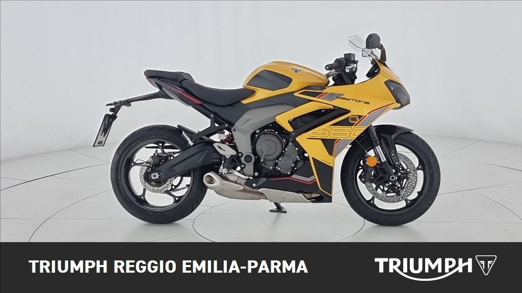 TRIUMPH Daytona 660 Abs