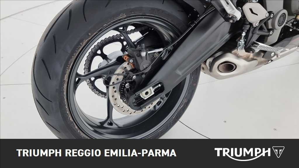 TRIUMPH Daytona 660 Abs