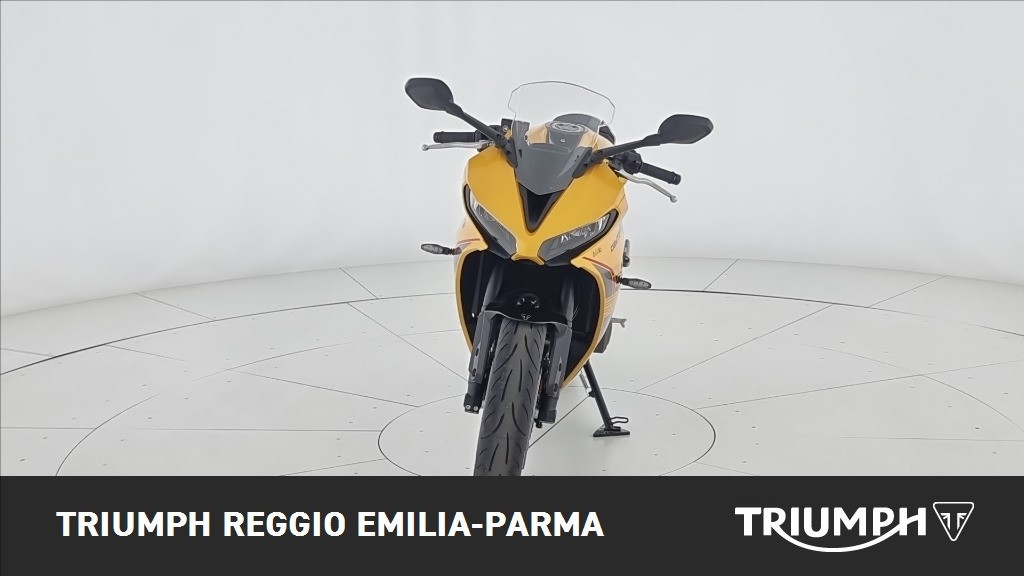 TRIUMPH Daytona 660 Abs