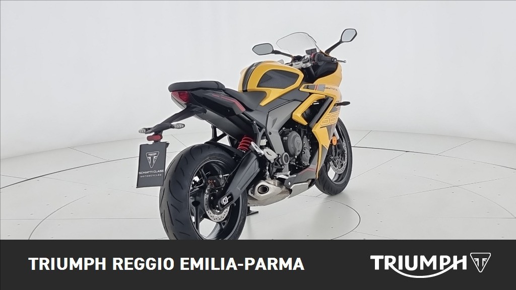 TRIUMPH Daytona 660 Abs