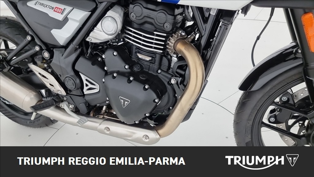 TRIUMPH Thruxton 400 Pearl Metallic White / Storm Grey Abs