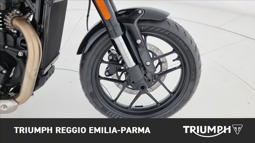 TRIUMPH Thruxton 400 Pearl Metallic White / Storm Grey Abs