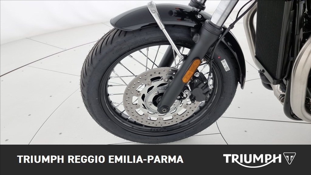 TRIUMPH Bonneville 900 T100 