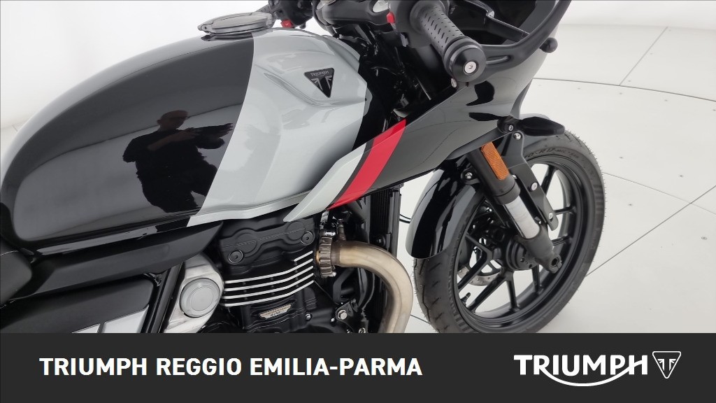 TRIUMPH Thruxton 400 Phantom Black / Aluminium Silver Abs