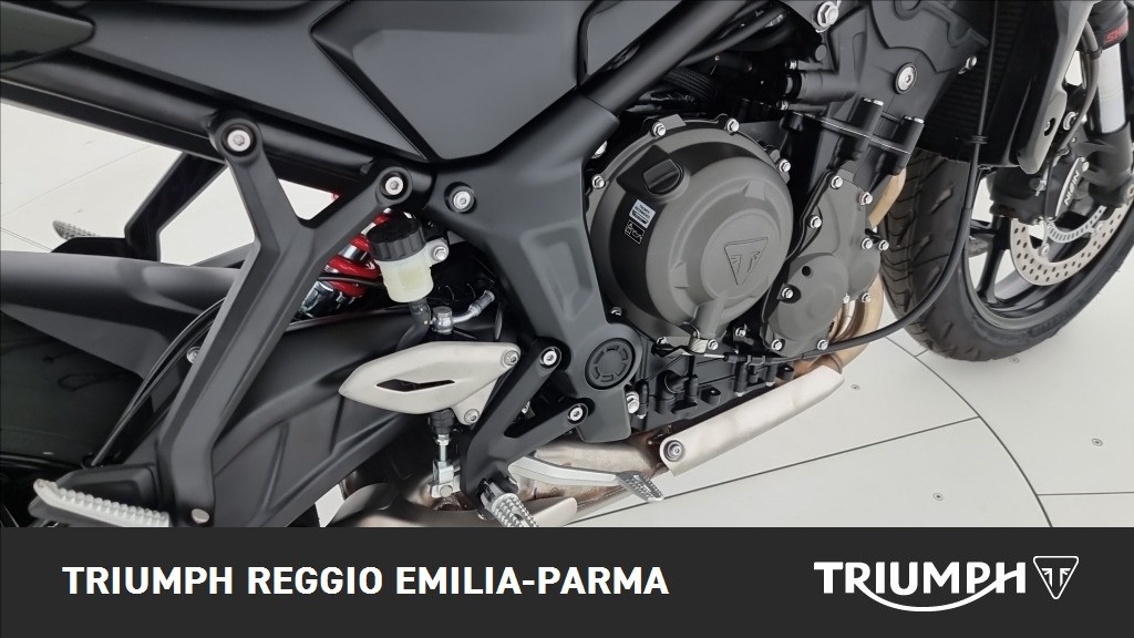 TRIUMPH Trident 660 Cosmic Yellow / Sapphire Black Abs