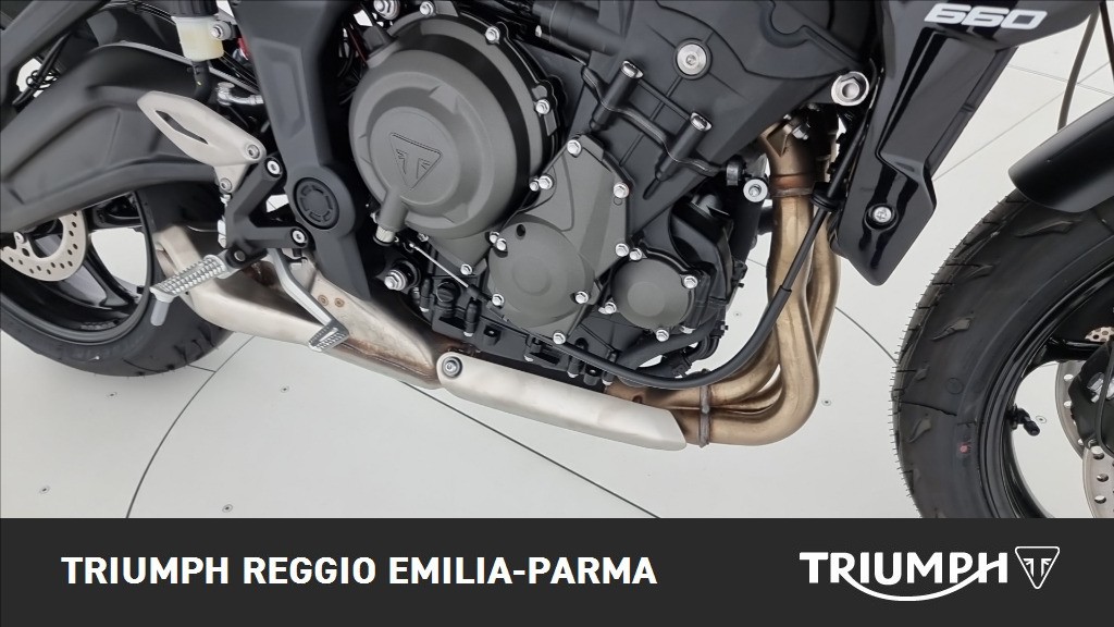 TRIUMPH Trident 660 Cosmic Yellow / Sapphire Black Abs