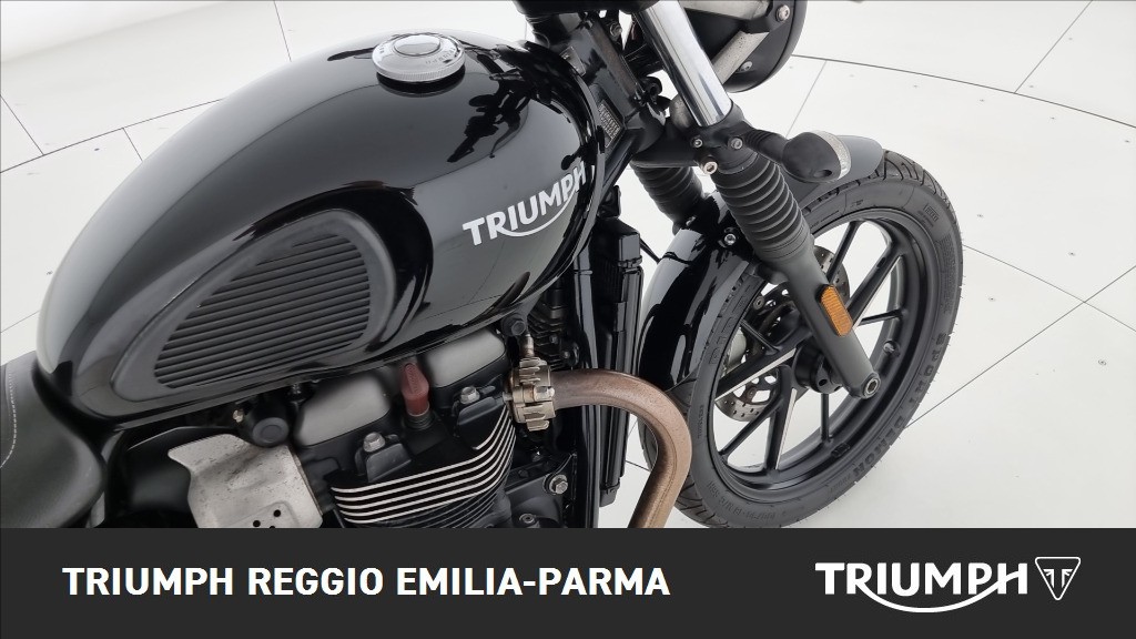 TRIUMPH Street Twin 900 
