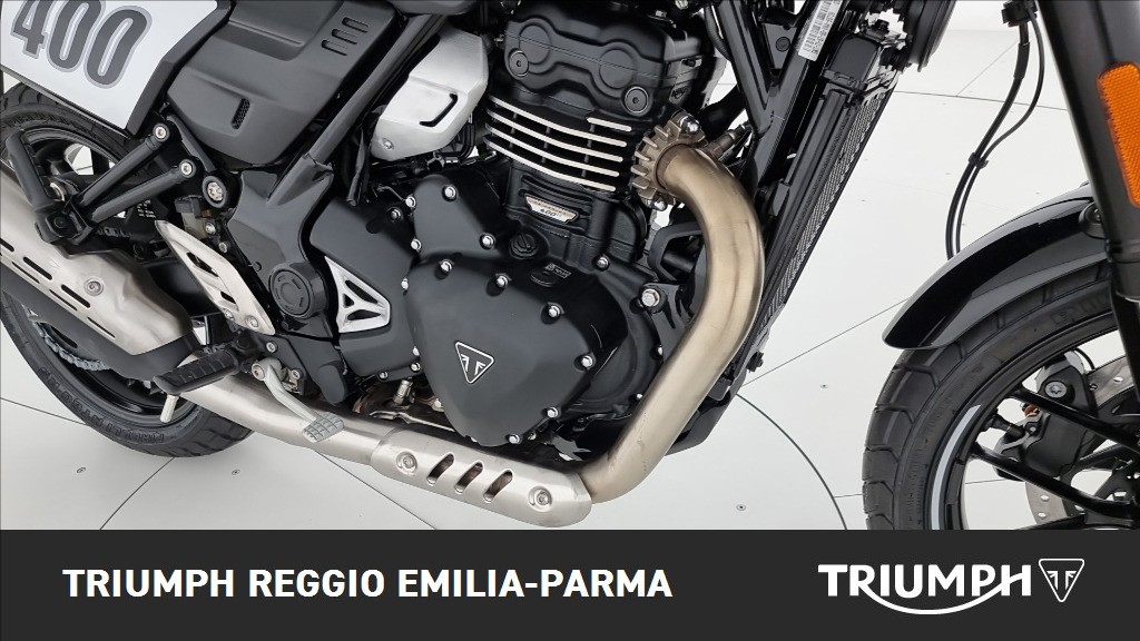 TRIUMPH Tracker 400 Phantom Black Abs