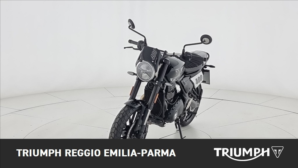 TRIUMPH Tracker 400 Phantom Black Abs