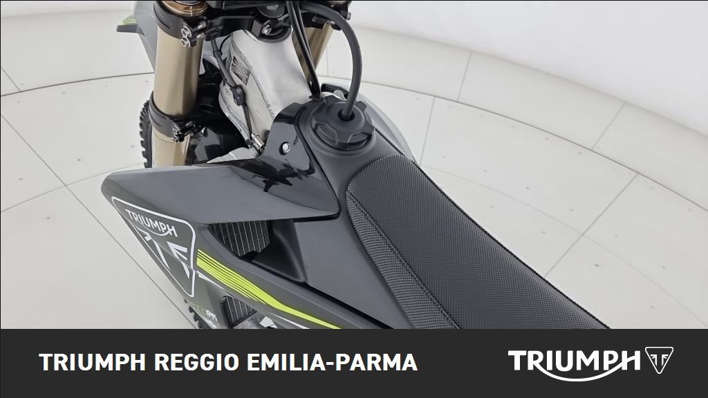TRIUMPH TF 450 RC Abs
