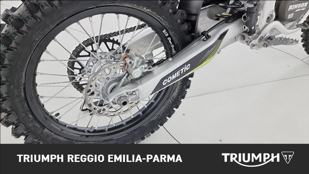 TRIUMPH TF 450 RC Abs