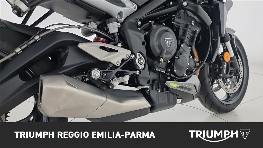 TRIUMPH Street Triple 765 R