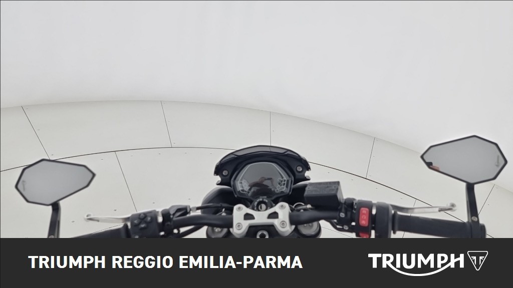 TRIUMPH Street Triple 765 R