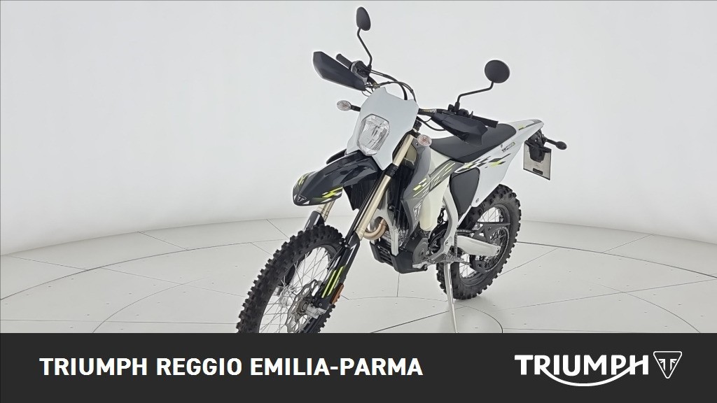 TRIUMPH TF 450 E Abs