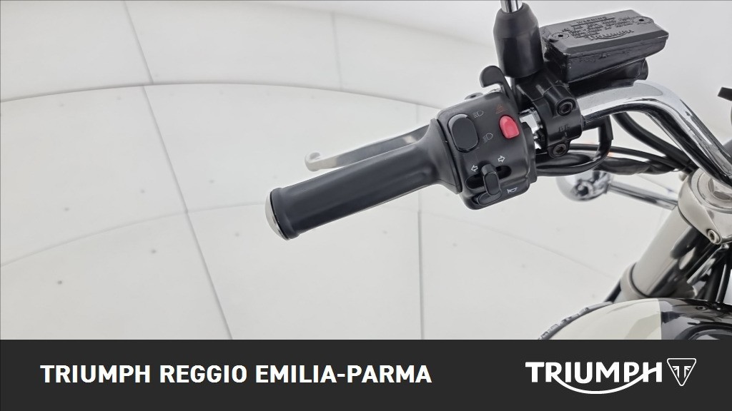 TRIUMPH Legend 900 TT 