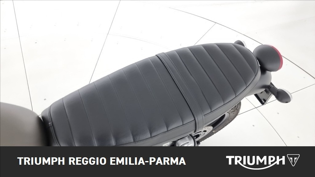 TRIUMPH Street Twin 900 