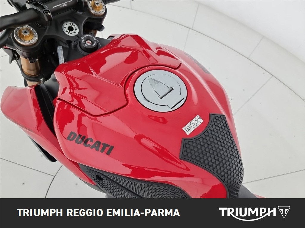 DUCATI Streetfighter V2 890 
