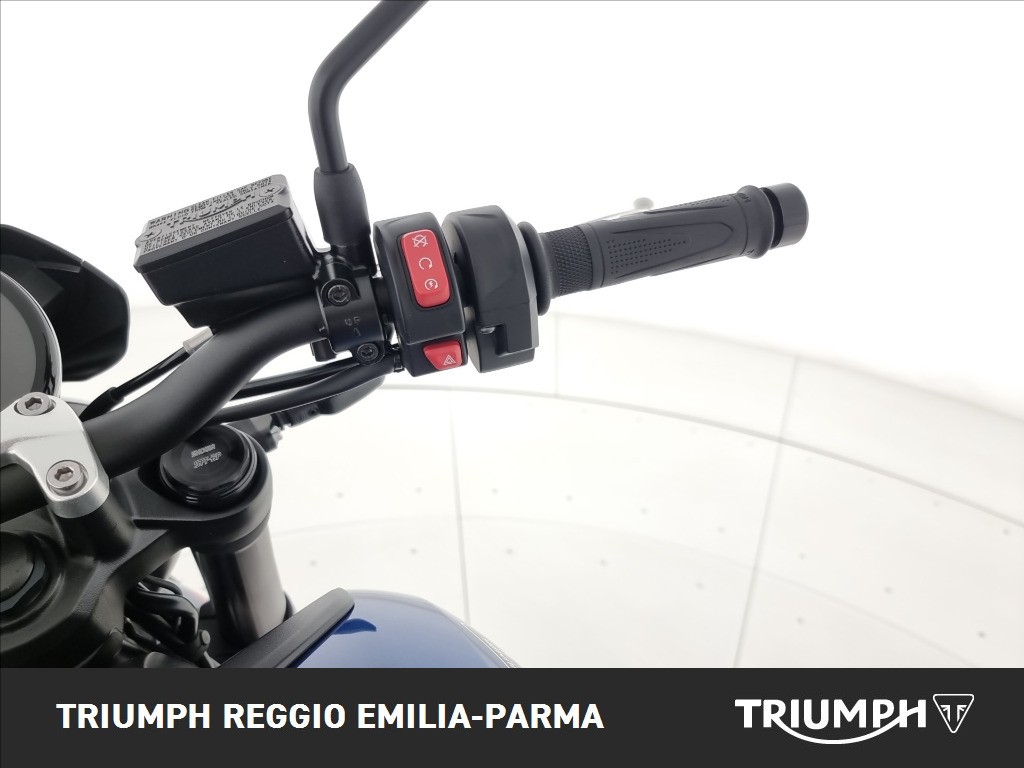 TRIUMPH Trident 660 Triple Tribute Abs