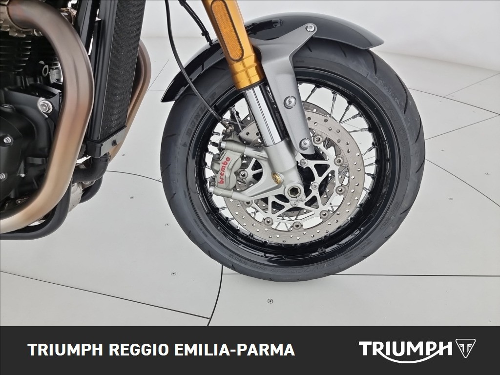 TRIUMPH Thruxton 1200 RS Final Edition