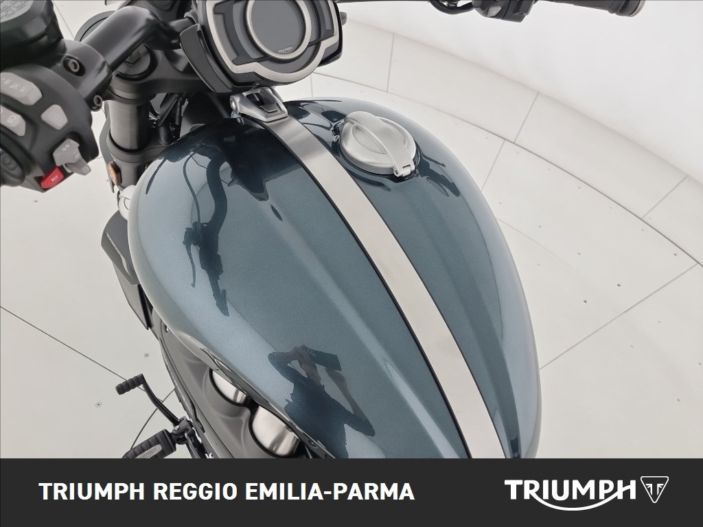 TRIUMPH Rocket III 2500 Storm GT