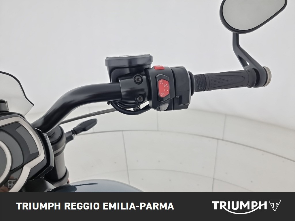 TRIUMPH Rocket III 2500 Storm GT