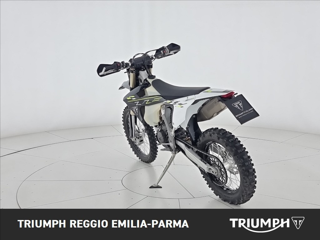 TRIUMPH TF 250 E Abs