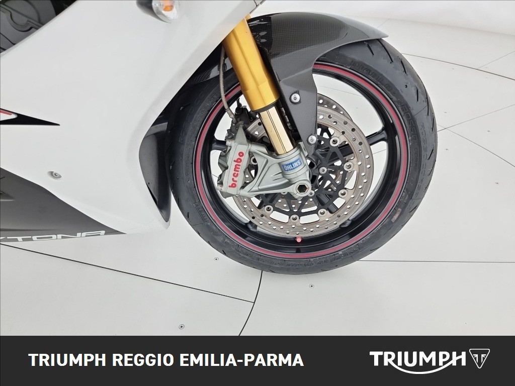 TRIUMPH Daytona 675 