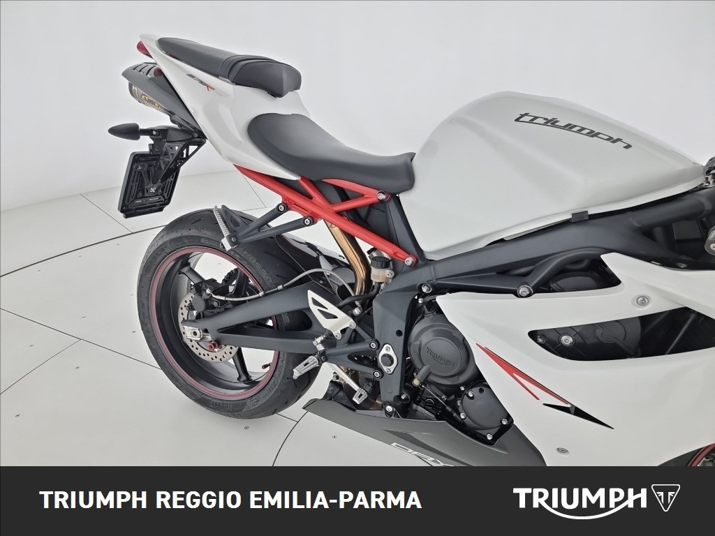TRIUMPH Daytona 675 